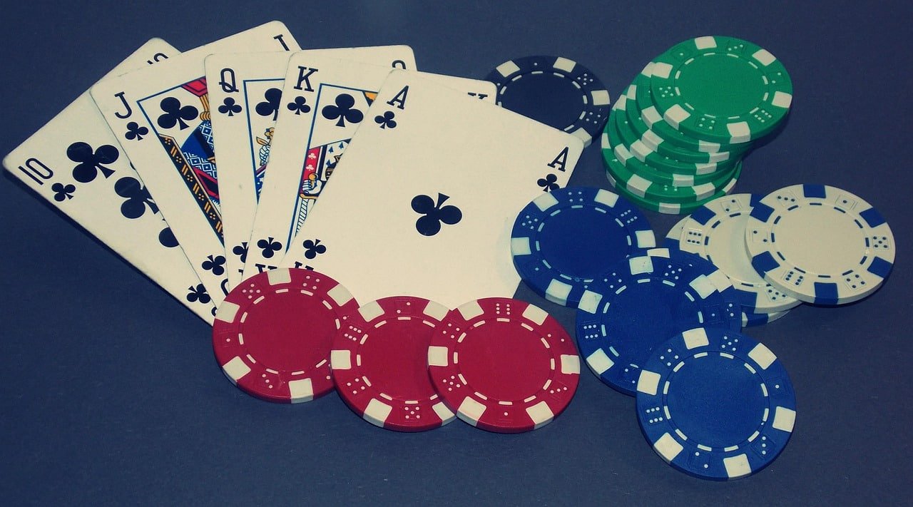 Layar login aplikasi mobile winslots8 menampilkan kolom masuk nama pengguna dan kata sandi.